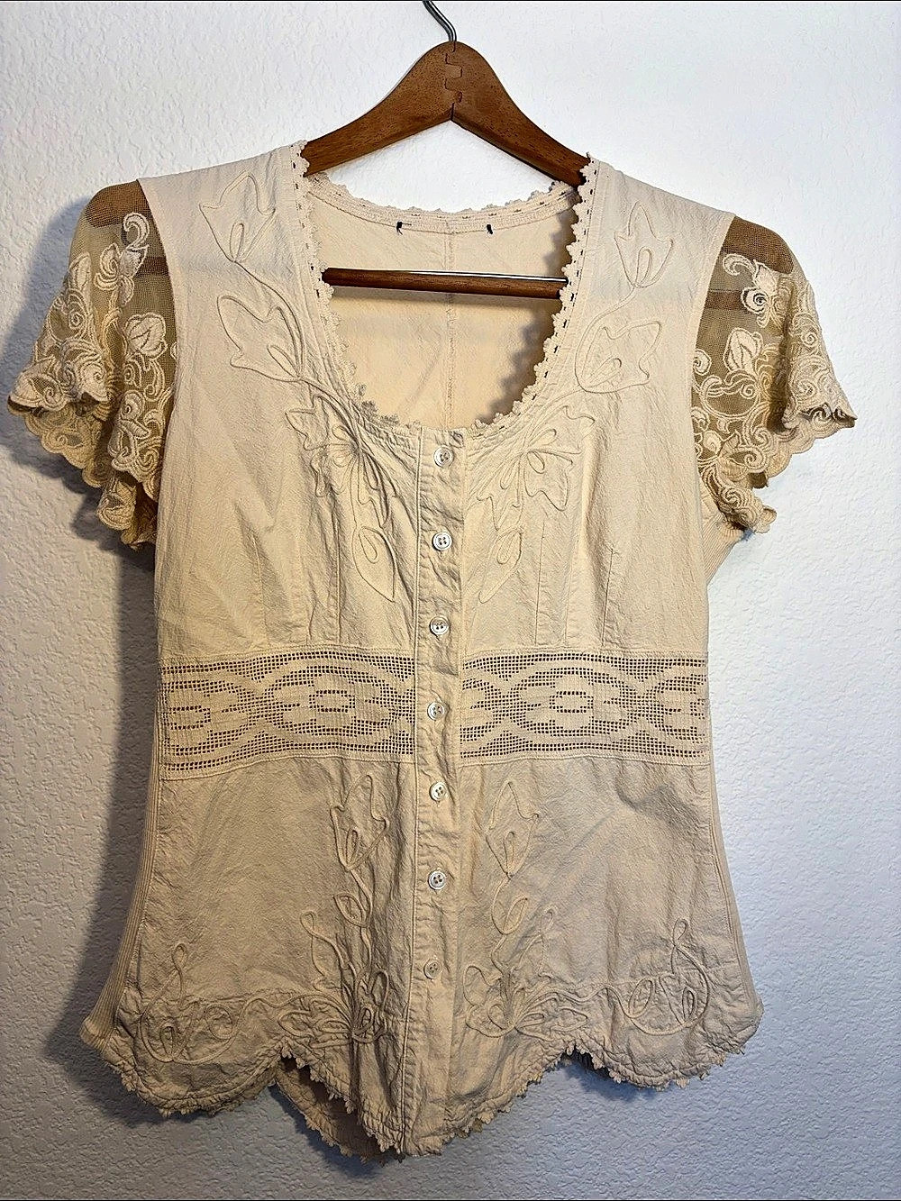 Embroidered Lines and Lace Blouse in Cream Like New